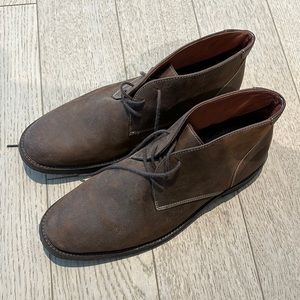 JOHNSTON & MURPHY CHUKKA BOOTS [10.5]
